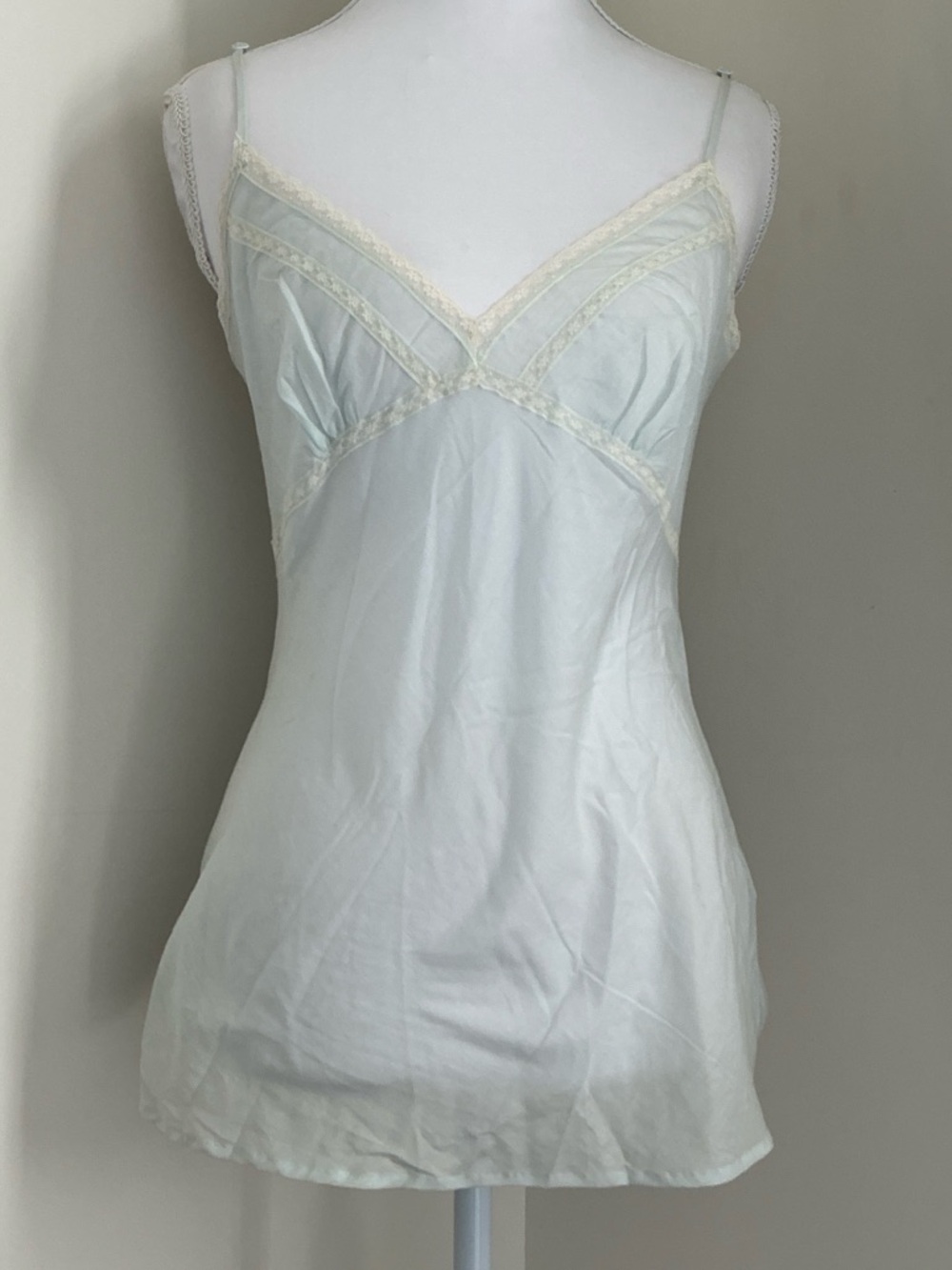 Women’s light green Lace-Trim Slip Camisole